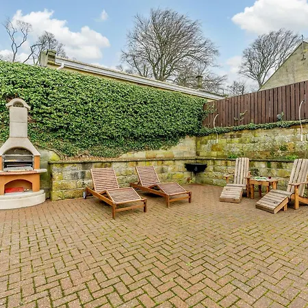 Дом отдыха 3 Bed In Whitby 90810 *