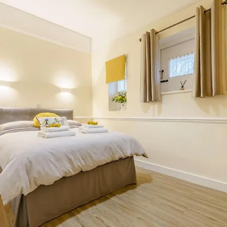 Дом отдыха 3 Bed In Whitby Oc-90810 *